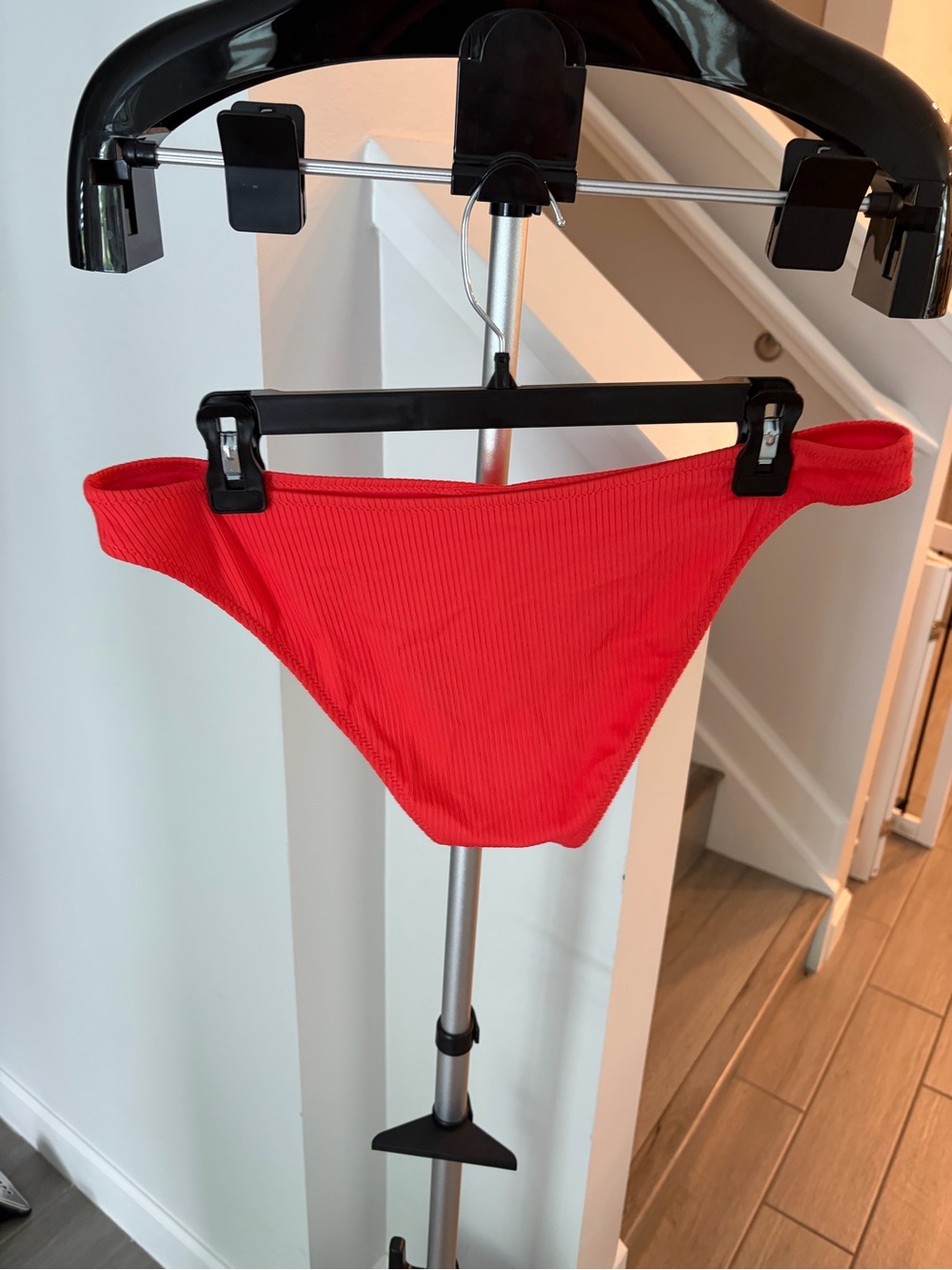 Shade & Shore Red Ribbed Triangle Bikini Set - Picture 6 of 8